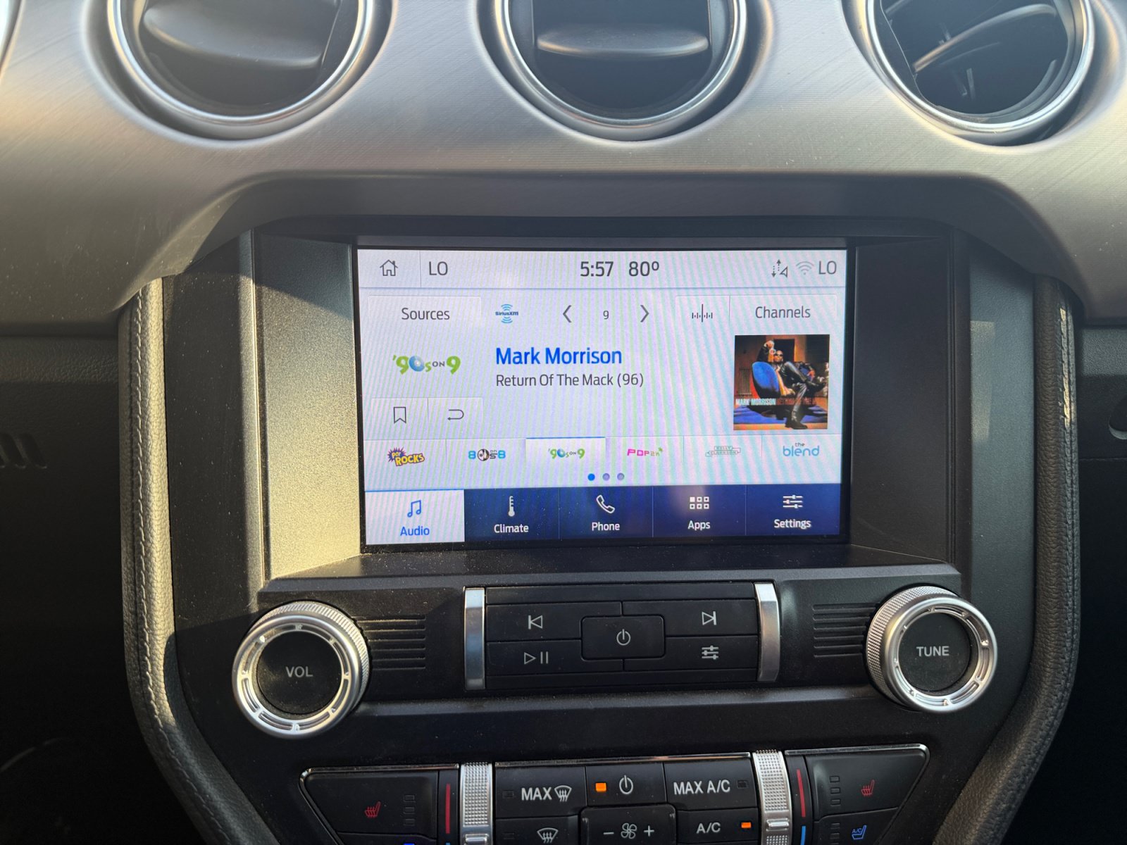 Certified 2022 Ford Mustang Premium RWD image 21