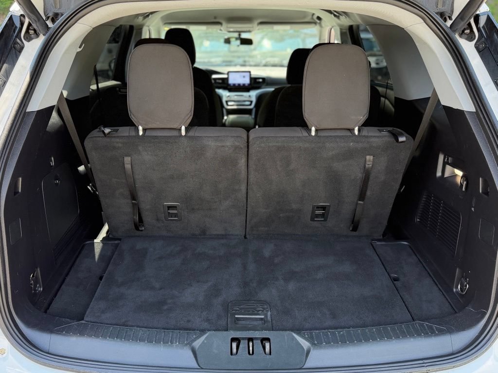 Certified 2021 Ford Explorer XLT AWD/4WD image 5