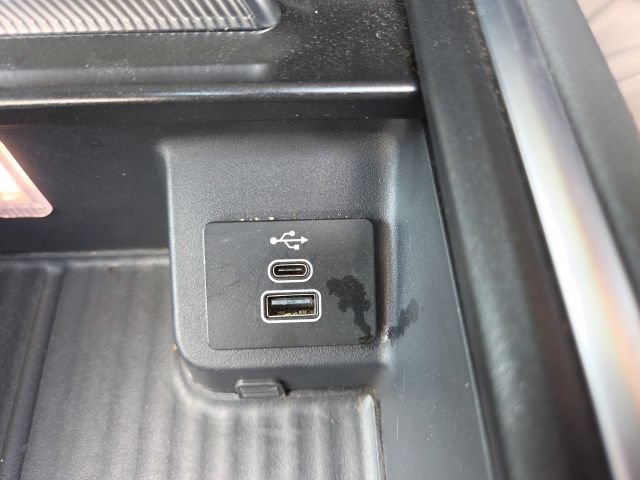 Certified 2025 Ford Expedition Active AWD/4WD image 34