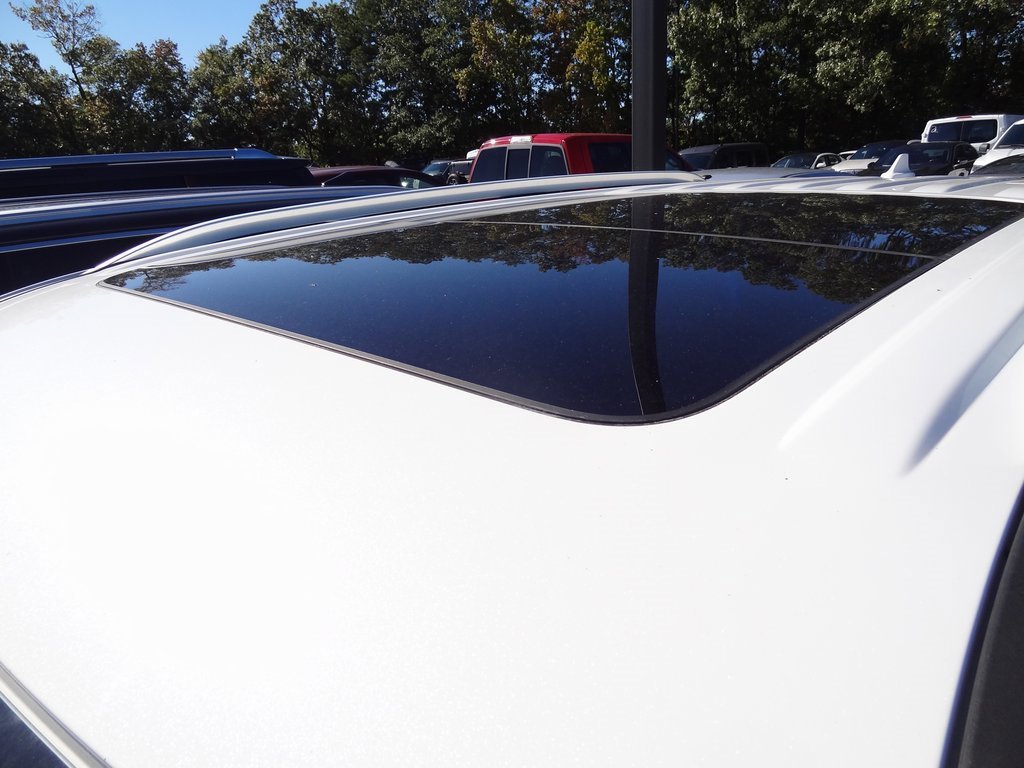 Certified 2020 Ford Explorer Platinum w/ Premium Technology Package image 10