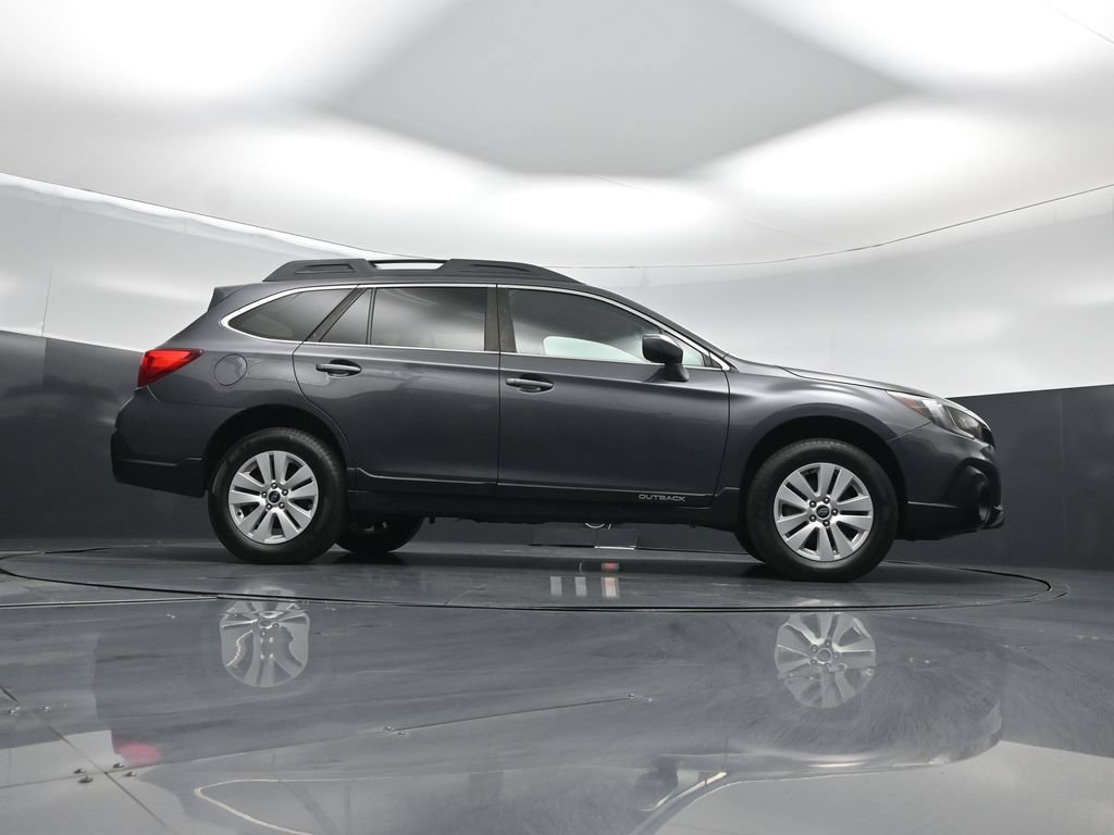 Used 2019 Subaru Outback 2.5i Premium AWD/4WD image 41