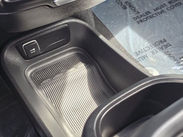 Used 2025 Chrysler Pacifica Select FWD image 27