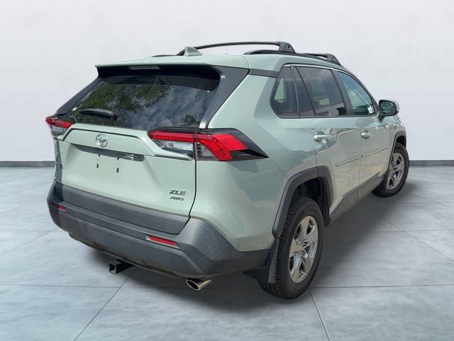 Used 2022 Toyota RAV4 XLE w/ Convenience Package AWD/4WD image 5