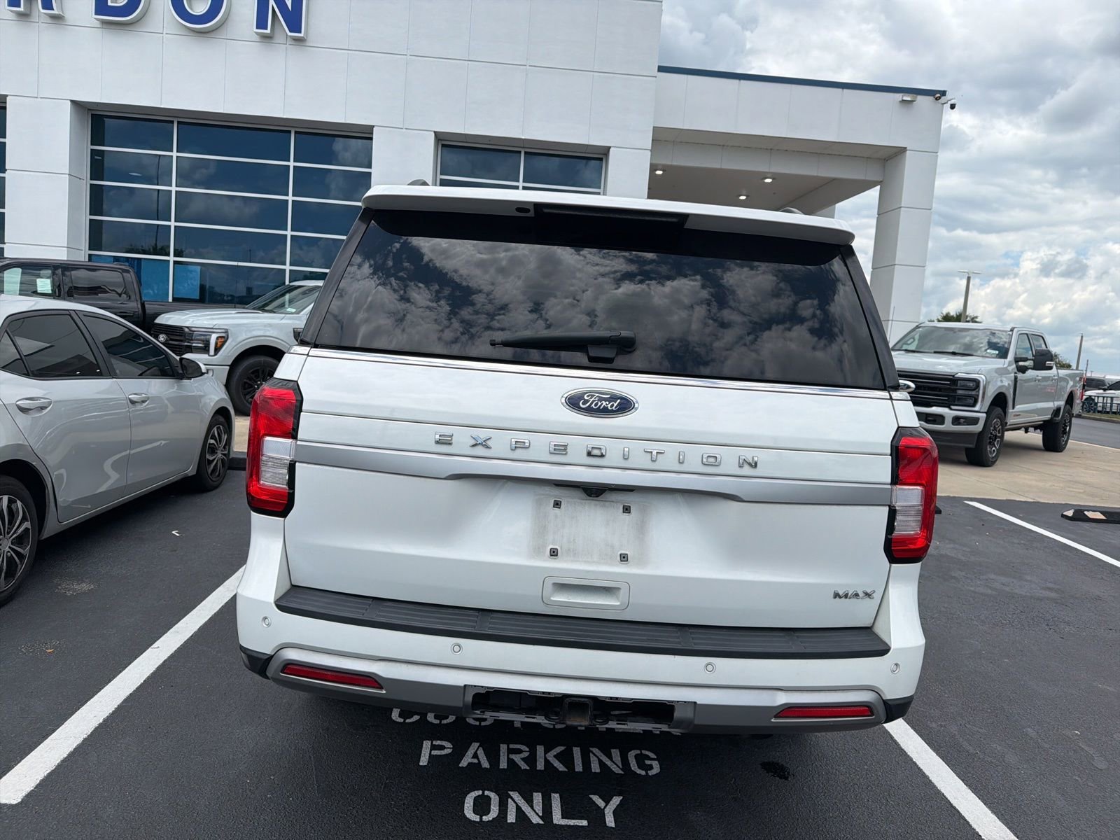 Certified 2022 Ford Expedition Max XLT RWD image 10