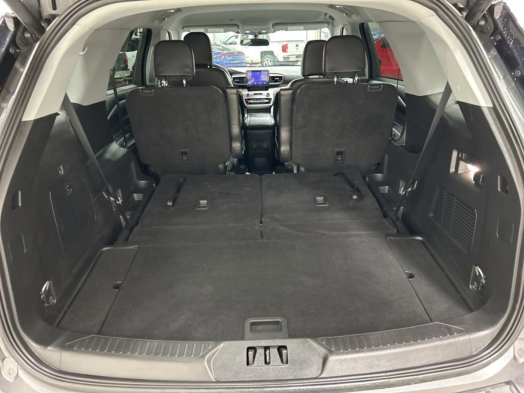 Certified 2023 Ford Explorer XLT w/ Equipment Group 202A image 32