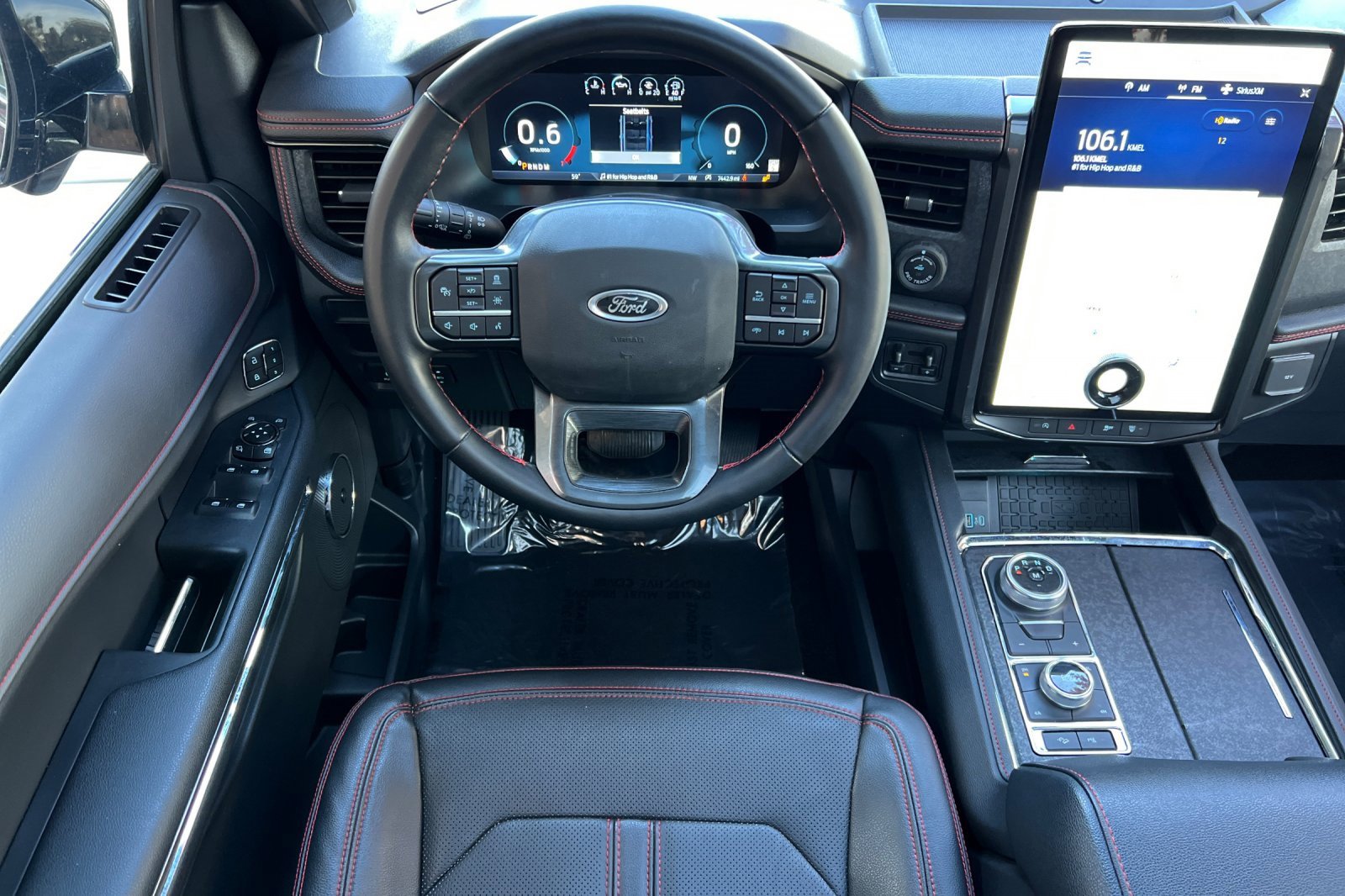 Certified 2022 Ford Expedition Limited image 15