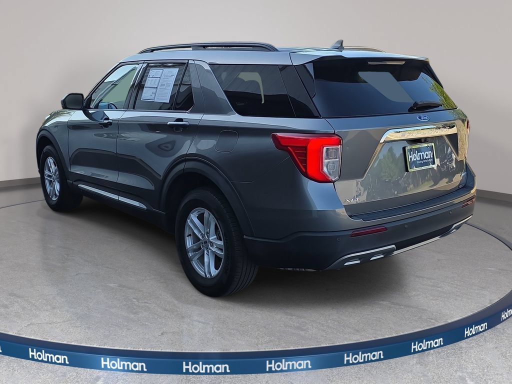 Certified 2023 Ford Explorer XLT w/ Equipment Group 202A AWD/4WD image 7