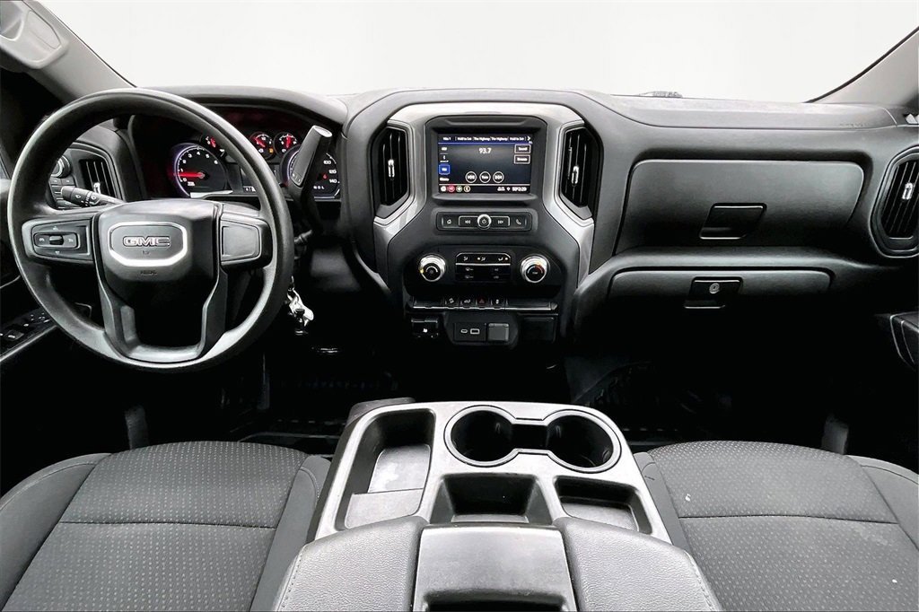 Used 2022 GMC Sierra 2500 Pro w/ Convenience Package image 16