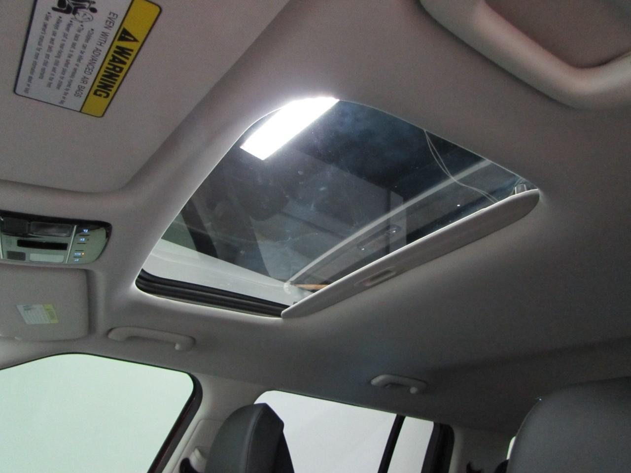 Used 2024 Hyundai Santa Fe XRT AWD/4WD image 35
