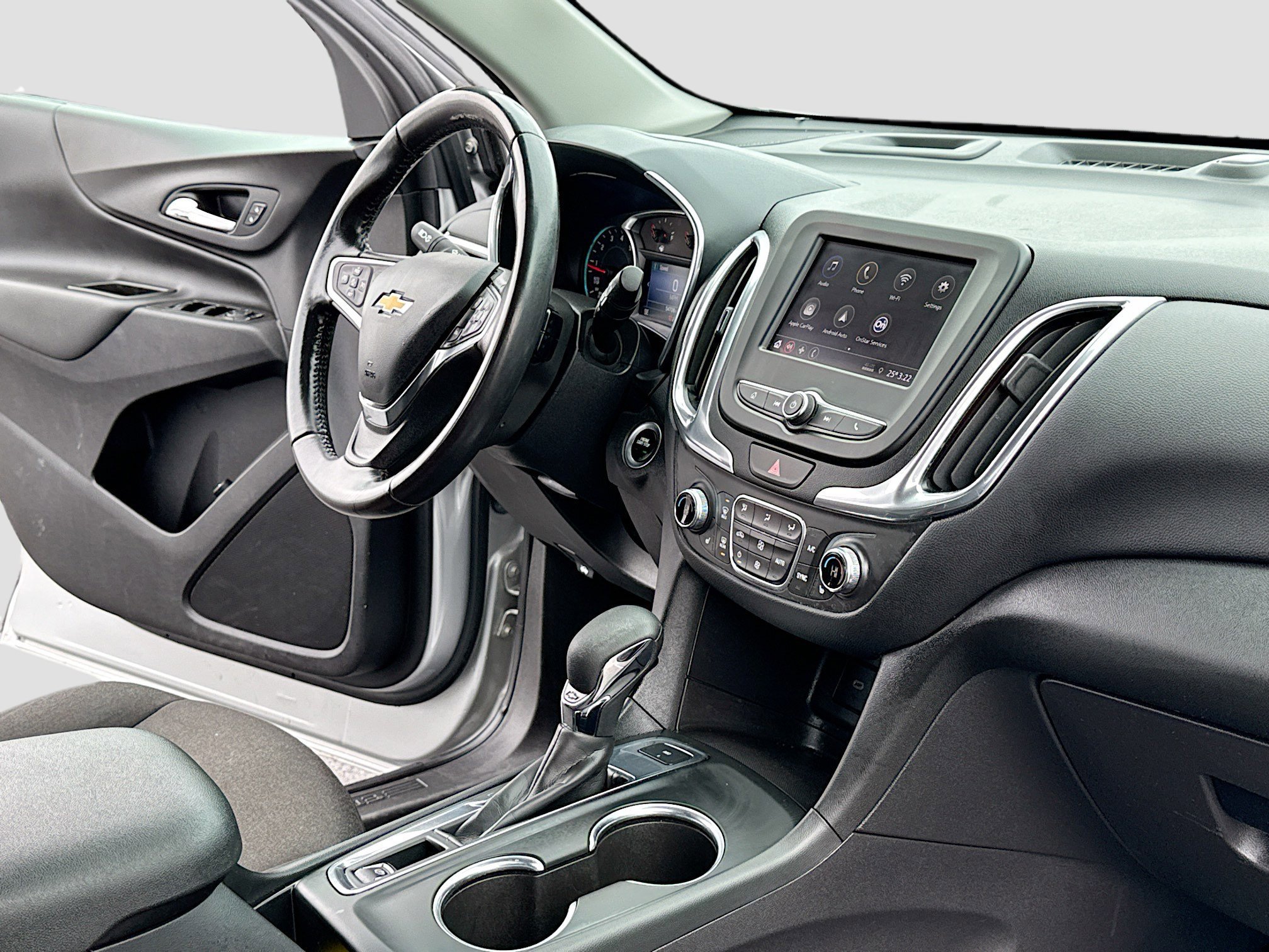 Used 2021 Chevrolet Equinox LT image 8