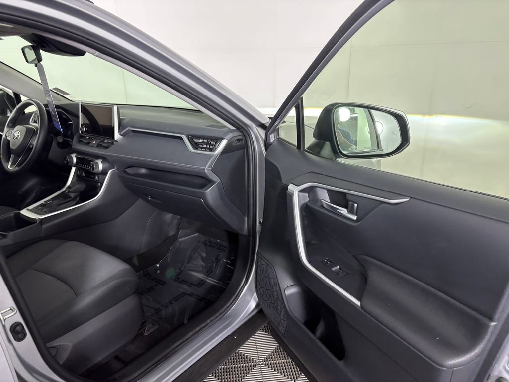 Used 2024 Toyota RAV4 XLE w/ Convenience Package AWD/4WD image 36