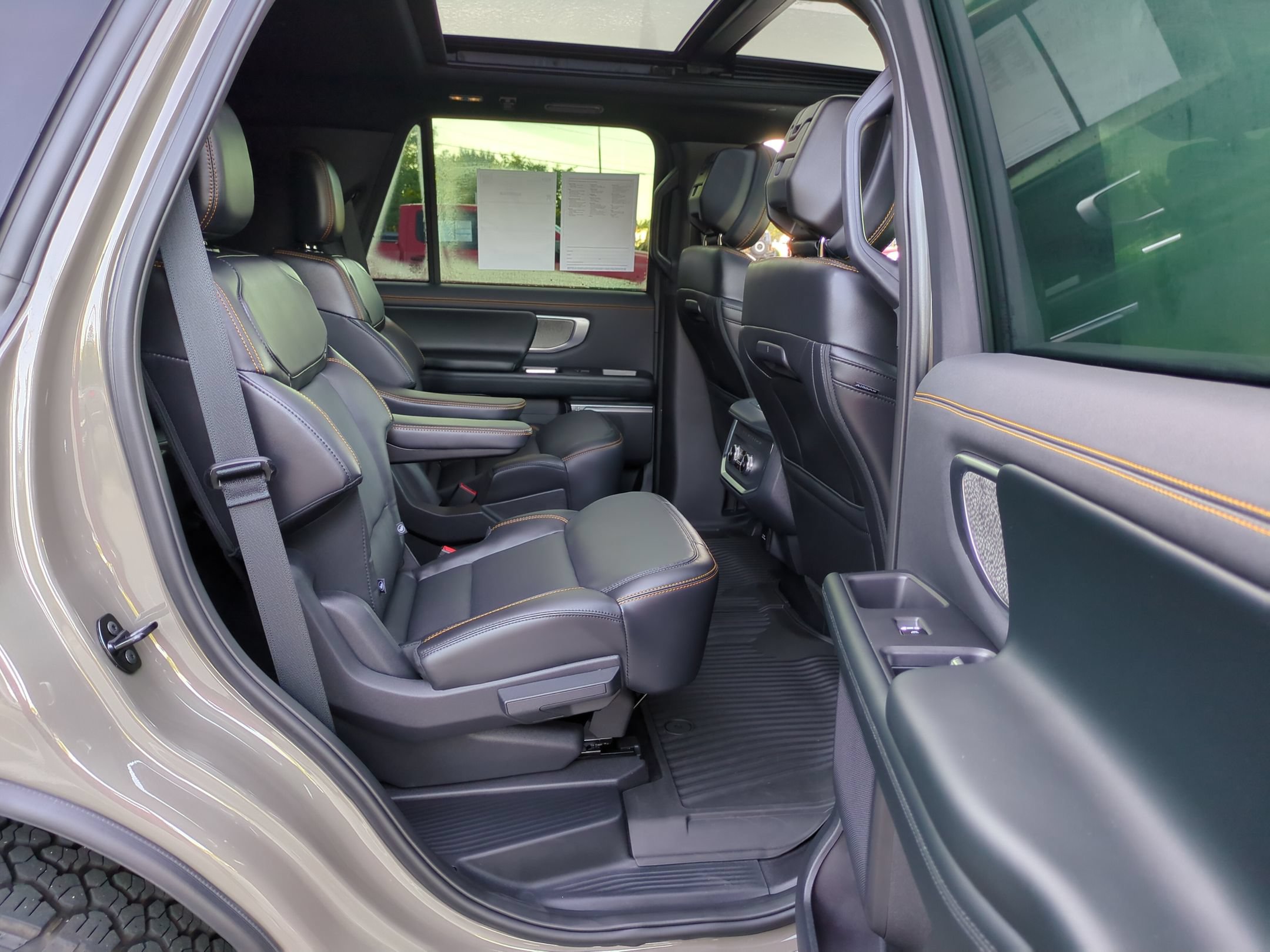 Certified 2026 Ford Expedition Tremor AWD/4WD image 34