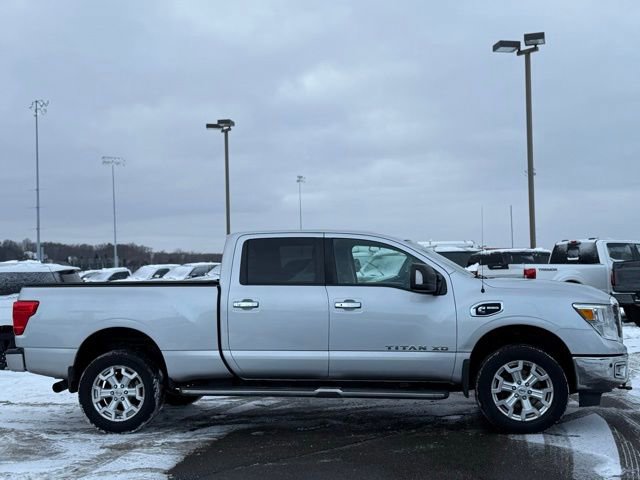 Used 2016 Nissan Titan XD image 36