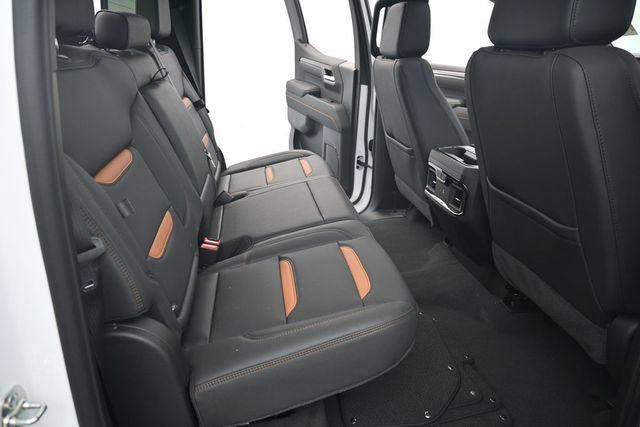 Used 2026 GMC Sierra 1500 AT4 w/ AT4 Premium Package AWD/4WD image 32
