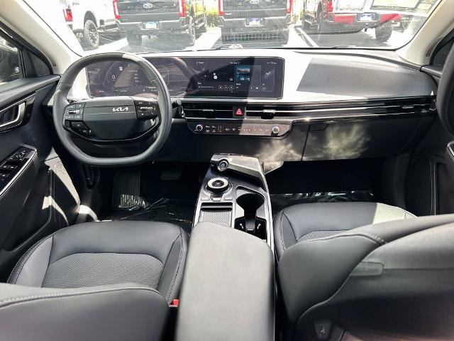 Used 2026 Kia EV6 Light RWD image 11