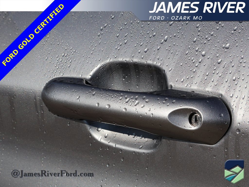 Certified 2022 Ford Explorer XLT image 21