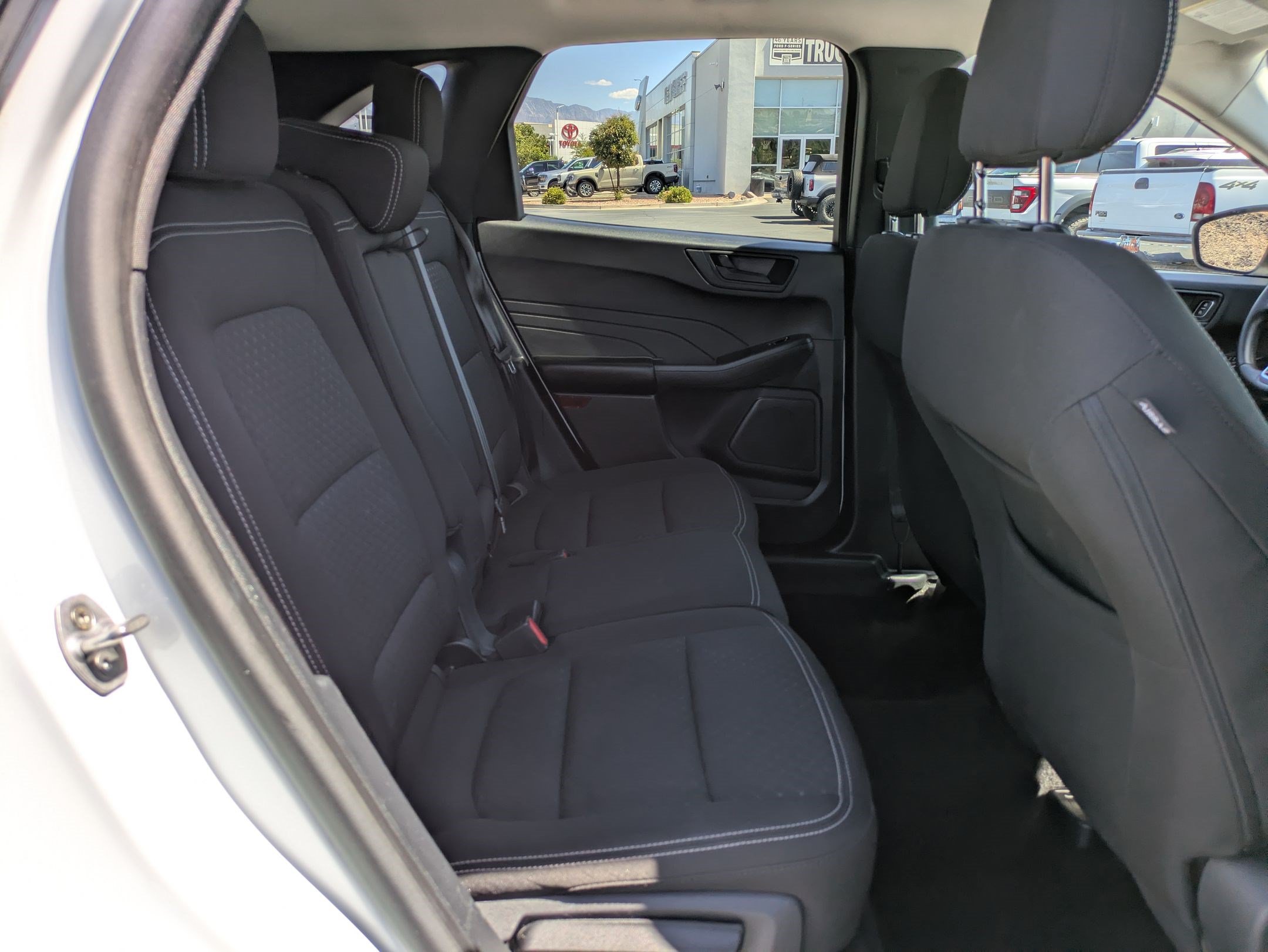 Certified 2024 Ford Escape Active AWD/4WD image 31