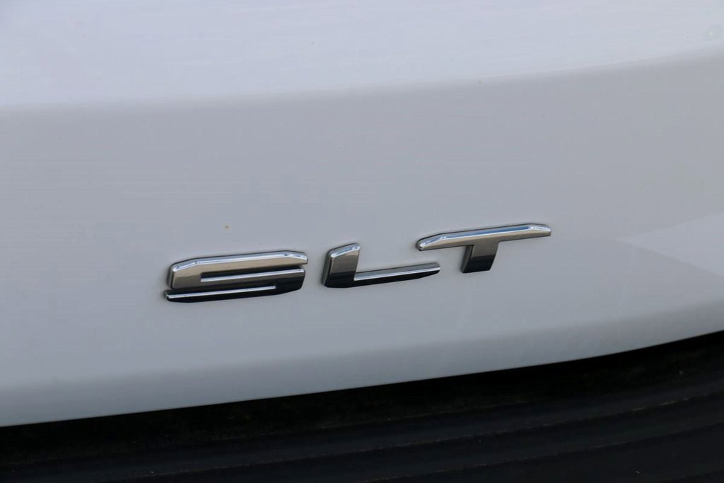 Used 2024 GMC Yukon SLT image 9