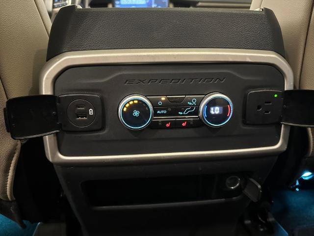 Certified 2023 Ford Expedition Limited image 33