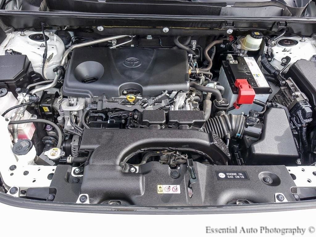 Used 2021 Toyota RAV4 Limited AWD/4WD image 30