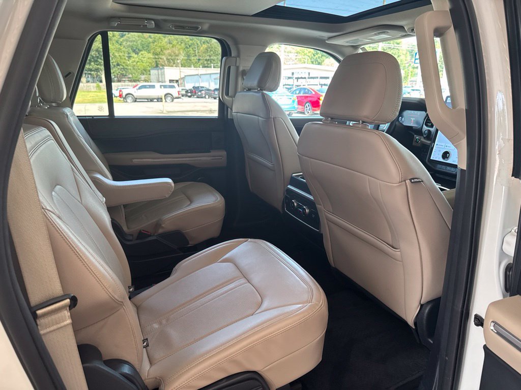 Certified 2024 Ford Expedition Max Limited RWD image 23