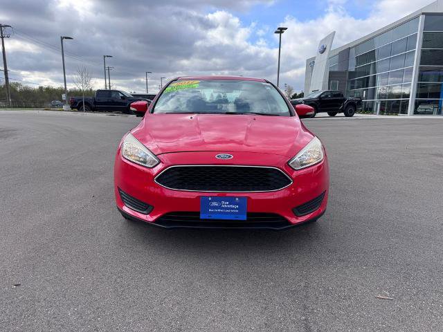 Certified 2017 Ford Focus SE FWD image 2