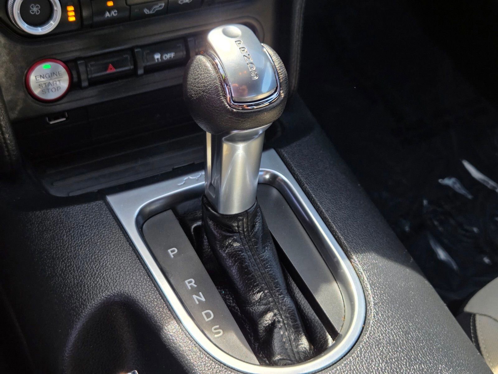 Certified 2020 Ford Mustang Coupe RWD image 24