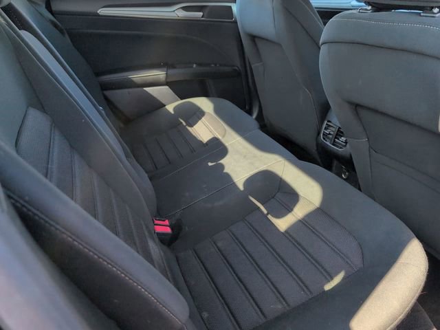 Certified 2020 Ford Fusion SE image 16