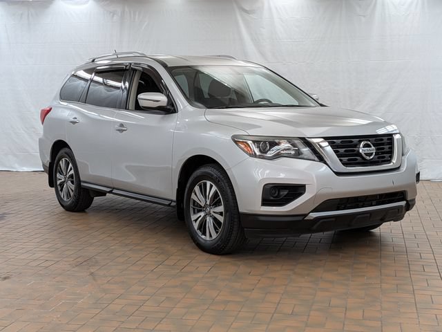 Used 2017 Nissan Pathfinder S AWD/4WD image 1