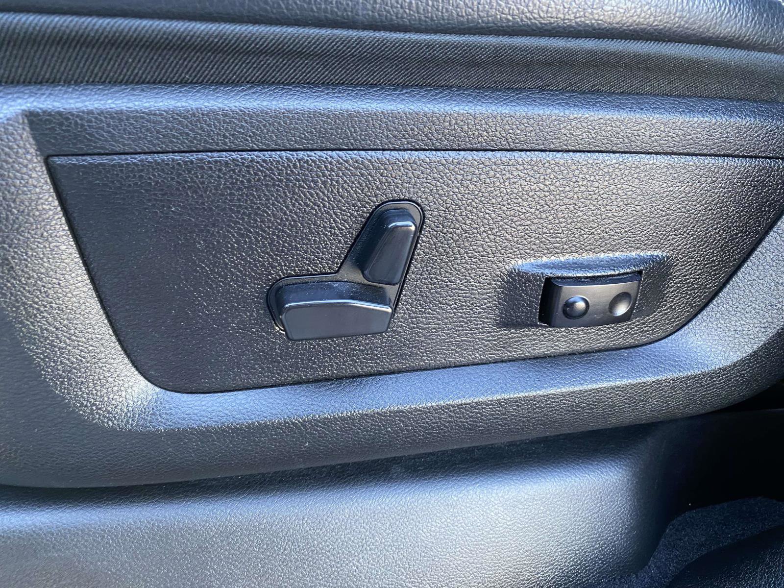 Used 2024 RAM 2500 Laramie w/ Safety Group AWD/4WD image 16