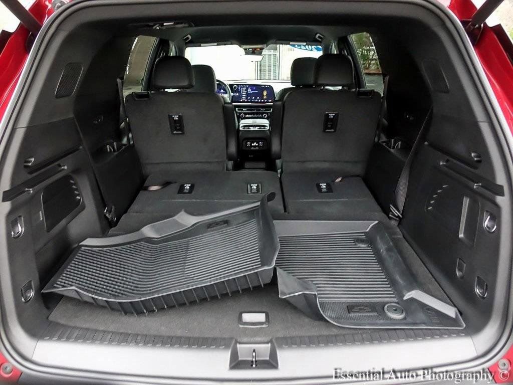 Used 2025 Chevrolet Traverse Z71 w/ Enhanced Driving Package image 23