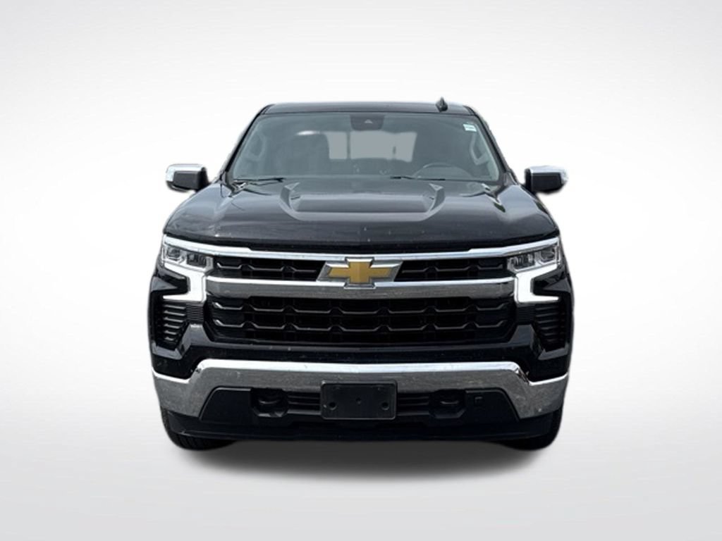 Used 2024 Chevrolet Silverado 1500 LT w/ Z71 Off-Road Package AWD/4WD image 2