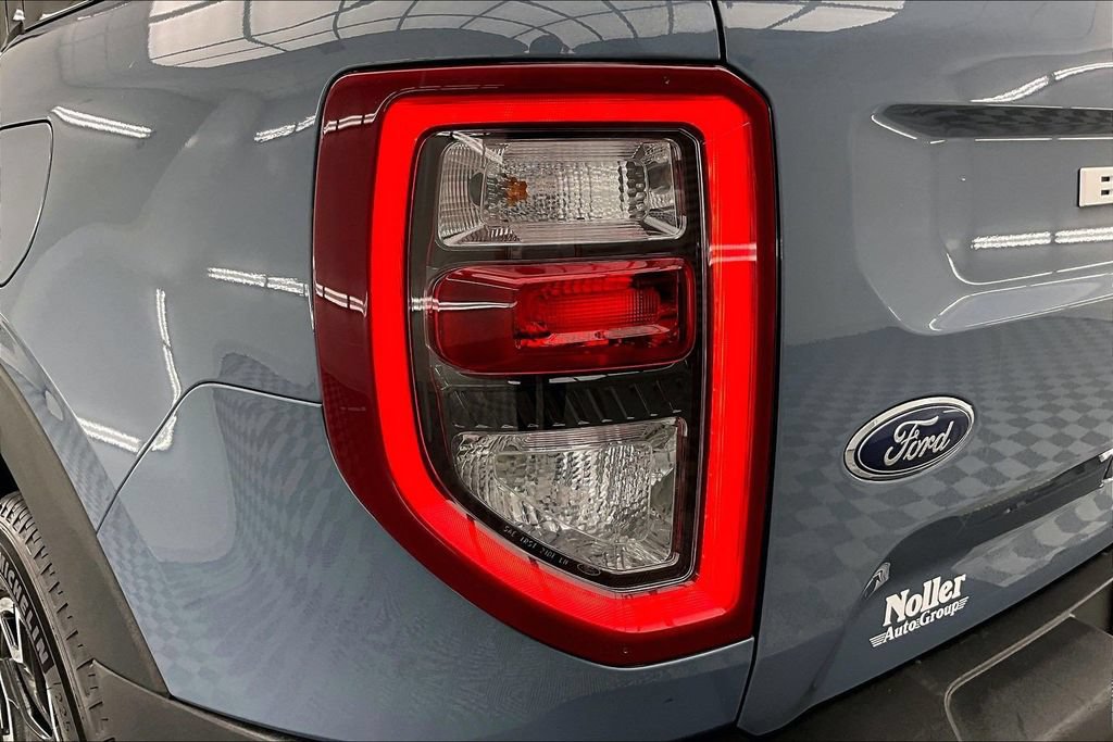 Certified 2025 Ford Bronco Sport Outer Banks w/ Outer Banks Tech Package+ AWD/4WD image 30