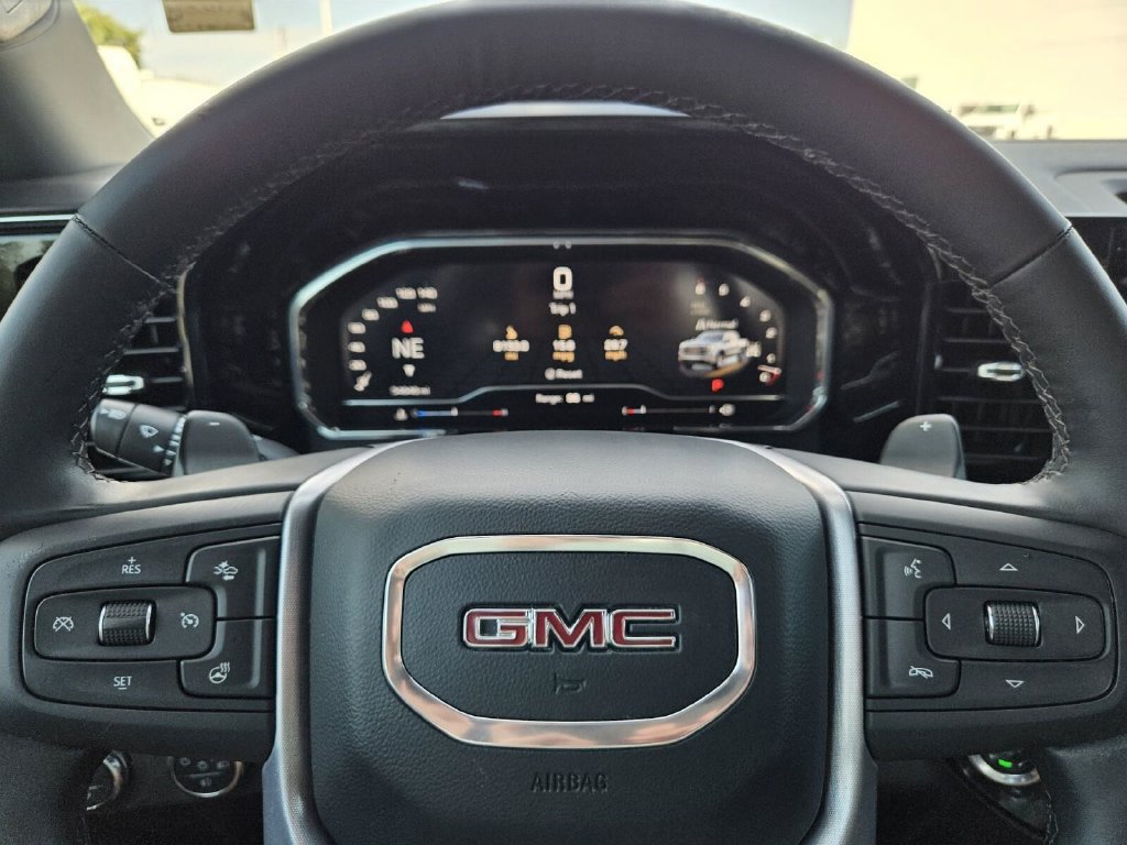 Used 2025 GMC Sierra 1500 SLT AWD/4WD image 38