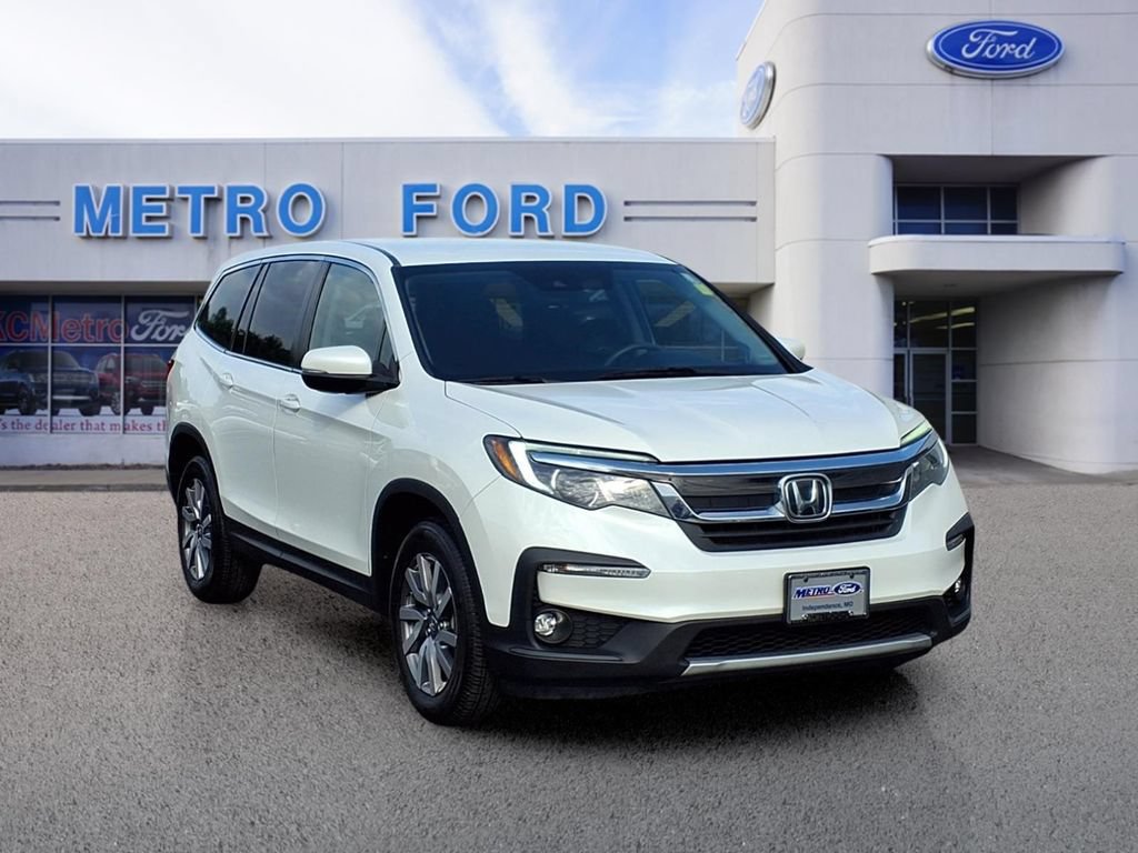 Used 2021 Honda Pilot EX image 1