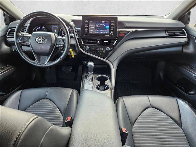 Used 2023 Toyota Camry SE FWD image 16
