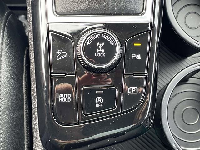 Used 2025 Kia Sportage EX w/ Premium Package image 32