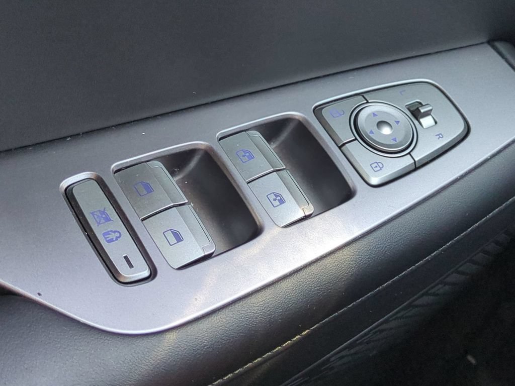 Used 2024 Hyundai Palisade Limited AWD/4WD image 28