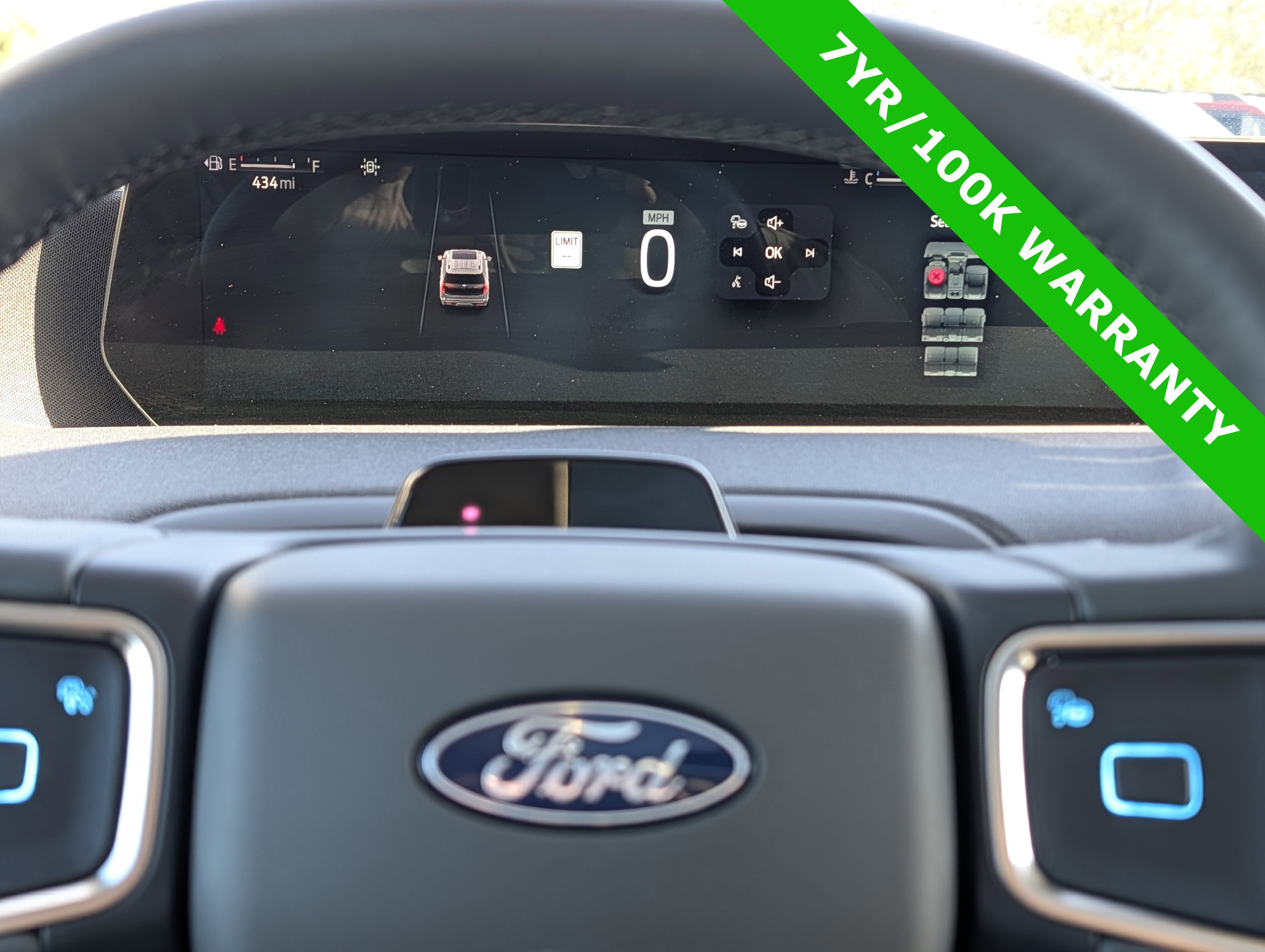 Certified 2025 Ford Expedition Max Active image 32