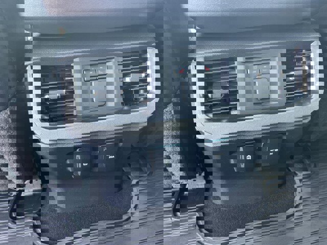 Certified 2023 Ford F150 Platinum w/ Equipment Group 701A High image 26