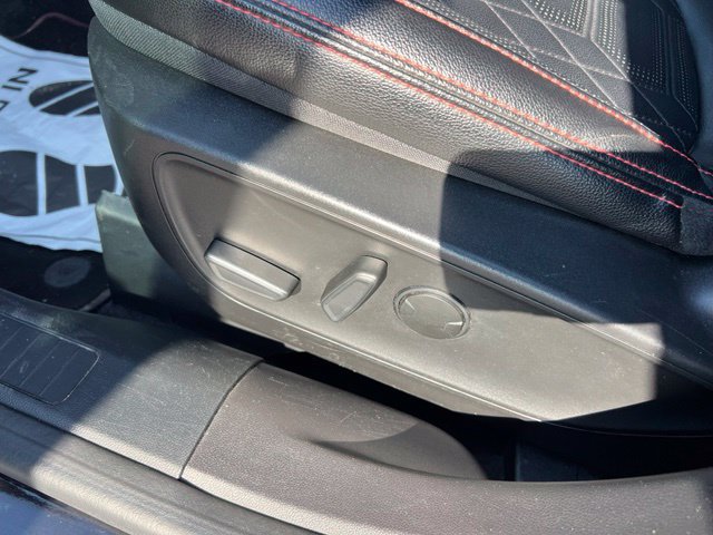 Certified 2023 Ford Escape ST-Line Elite w/ Premium Technology Package AWD/4WD image 22
