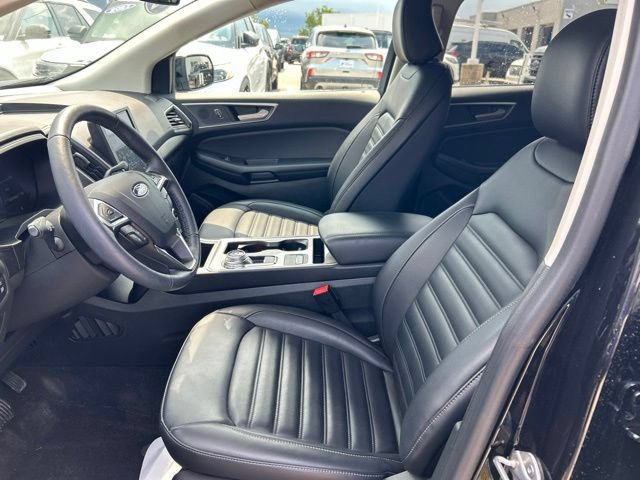 Certified 2024 Ford Edge SEL w/ Convenience Package AWD/4WD image 16