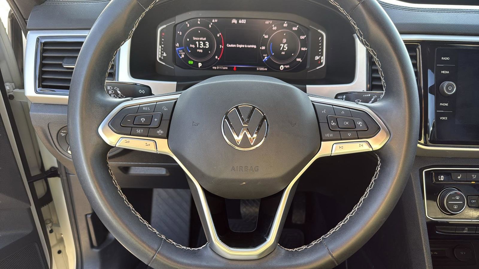 Used 2022 Volkswagen Atlas Cross Sport SE image 14