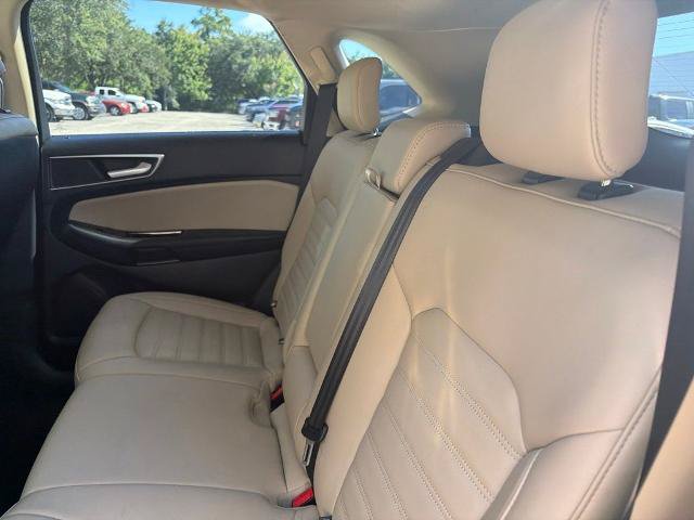 Certified 2019 Ford Edge SEL w/ Equipment Group 201A FWD image 11
