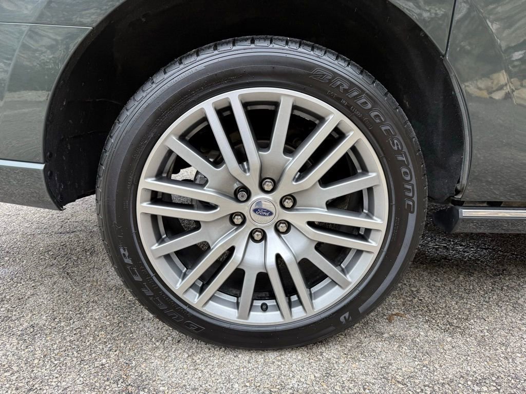 Certified 2022 Ford Expedition Max Platinum image 29