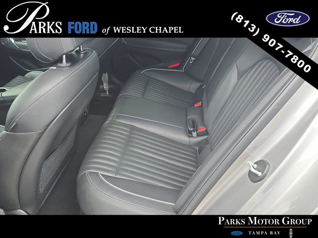 Used 2021 Genesis G70 2.0T w/ Elite Package RWD image 14