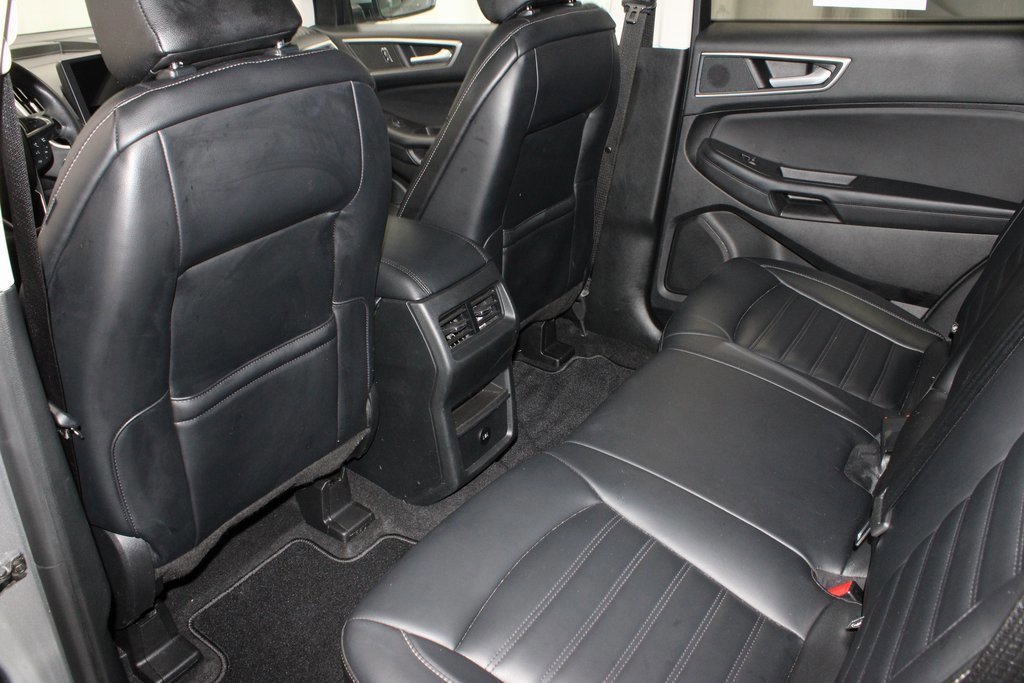 Certified 2024 Ford Edge SEL image 21