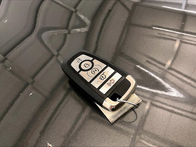 Certified 2020 Ford Explorer XLT w/ Equipment Group 202A AWD/4WD image 9