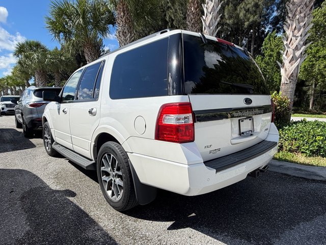 Certified 2017 Ford Expedition XLT w/ Equipment Group 202A RWD image 7