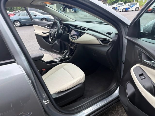 Used 2023 Buick Encore GX Preferred w/ Cold Weather Comfort Package FWD image 27
